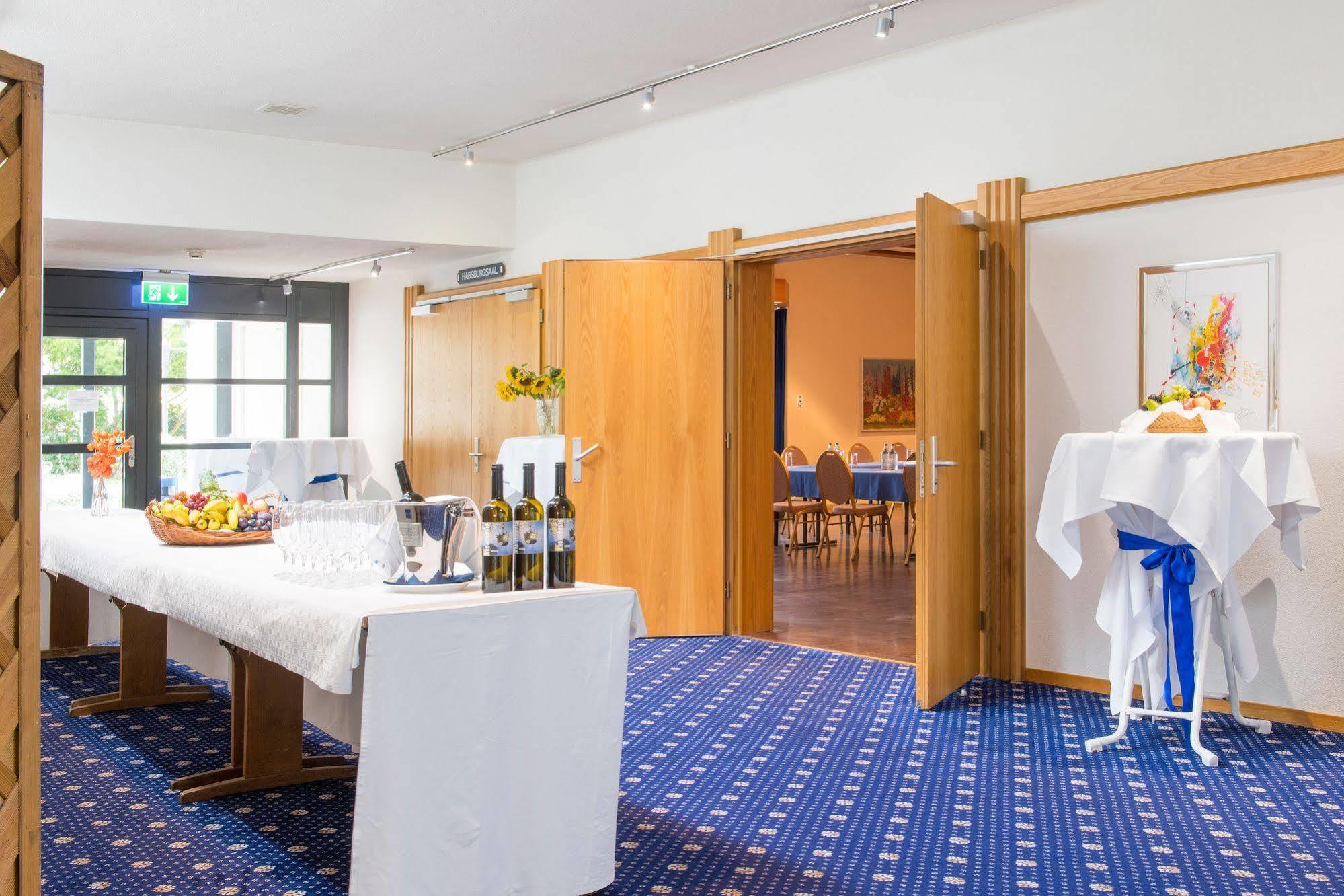 Hotel Mercure Krone 4*